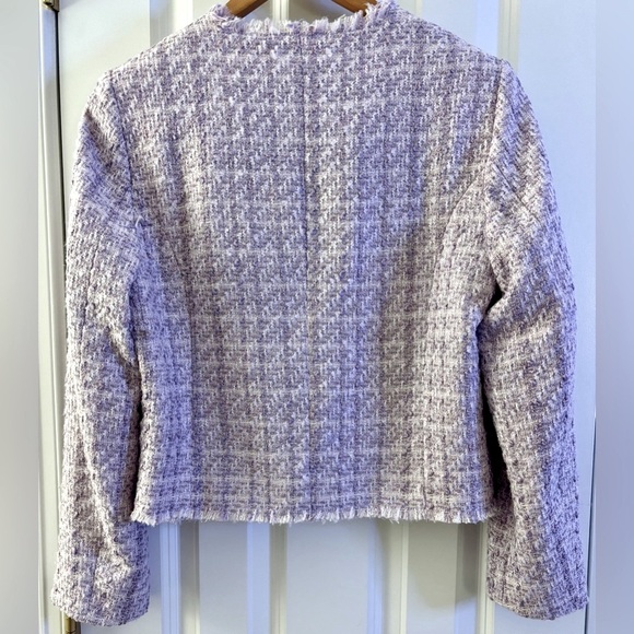 Mango sz M Tweed Jacket, lavender, Cotton mix, EUC, lined, Silver/Pearl buttons - Picture 4 of 7